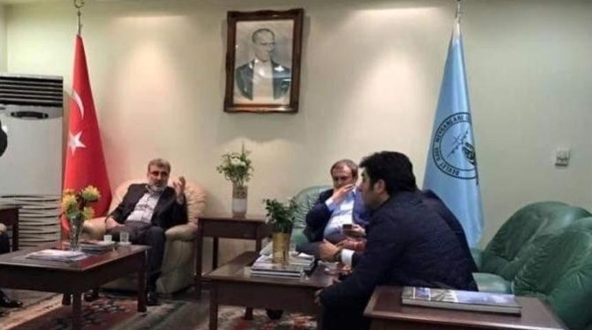 Yeşiltaş, Adana&rsquo;daki Elektrik Kesintilerini Bakan Yıldız&rsquo;a İletti