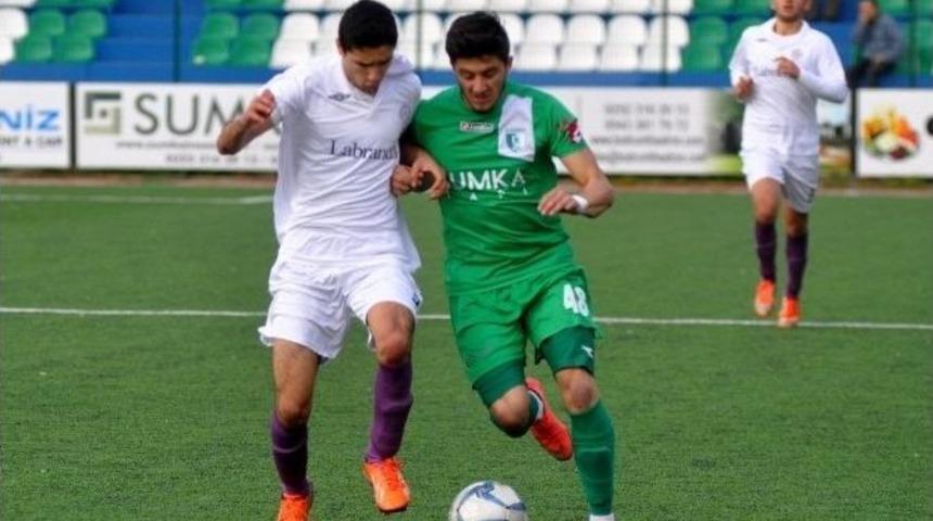 U19&rsquo;lar Liderliğini S&uuml;rd&uuml;r&uuml;yor