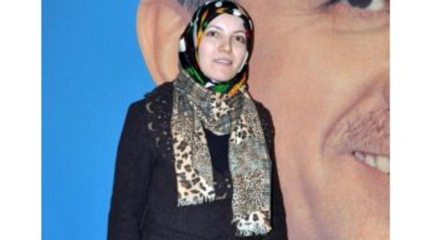 Ak Parti Sorgun Kadın Kolları Başkanı Deniz Oğuzhan G&uuml;ven Tazeledi