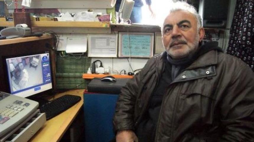 Hırsızlara Karşı Cansız Mankenli Koruma Bu Kez Işe Yaraladı