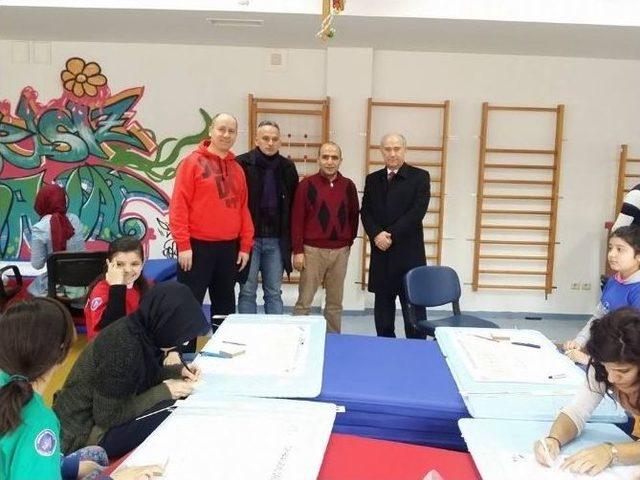 Thk İşitme Engelli Çocuklara Model Uçak Kursu Verdi 3