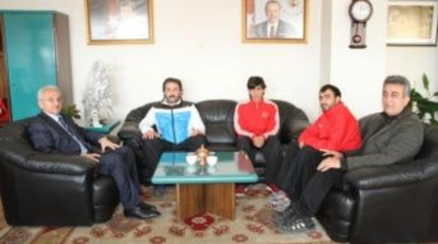 Erzincan Belediye Spordan 9 Sporcu Alanya Yolcusu
