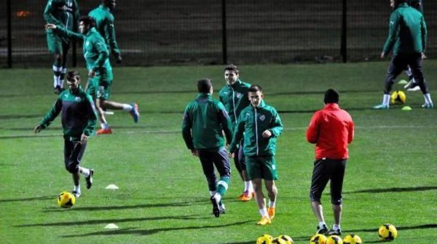 Bursaspor'da Ikinci Yarı Hazırlıkları Başladı