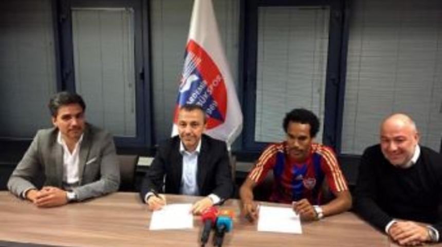 Kardemir Karab&uuml;kspor'dan Golc&uuml; Transferi