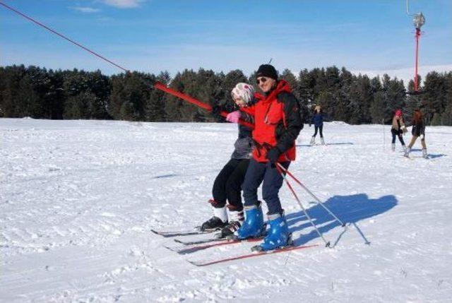 Vali Ve Başkan Kayarak Sezonu Açtı