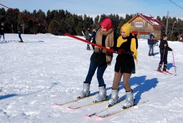 Vali Ve Başkan Kayarak Sezonu Açtı