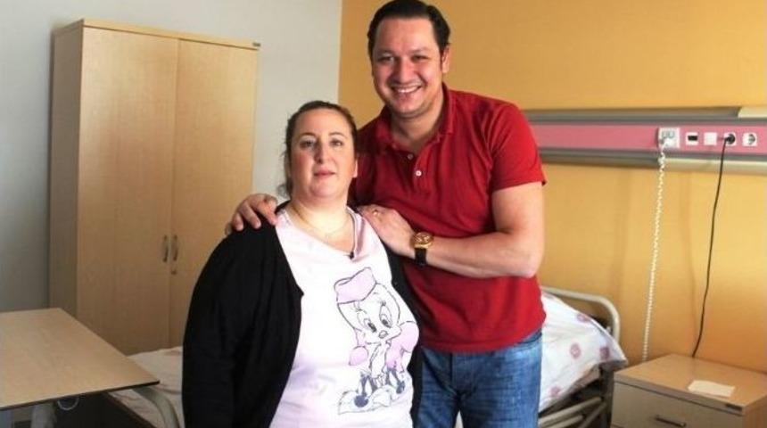 (&ouml;zel Haber) Anne Olmak İ&ccedil;in Bı&ccedil;ak Altına Yattı