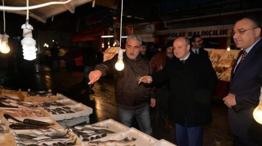 Vali &Ccedil;akacak, Balık Pazarı&rsquo;nı Ziyaret Etti