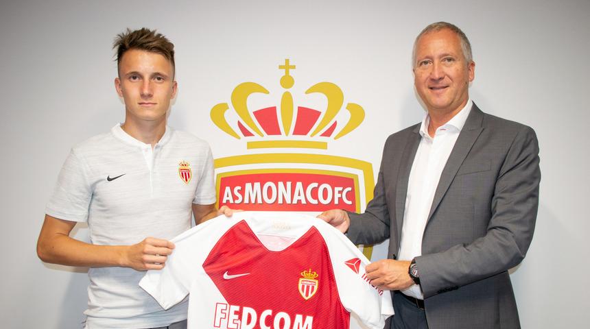 Monaco, Golovin'in sözleşmesini uzattı