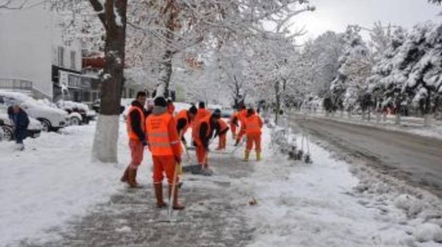 Eğirdir’de Eğitim Öğretime Bir Gün Ara