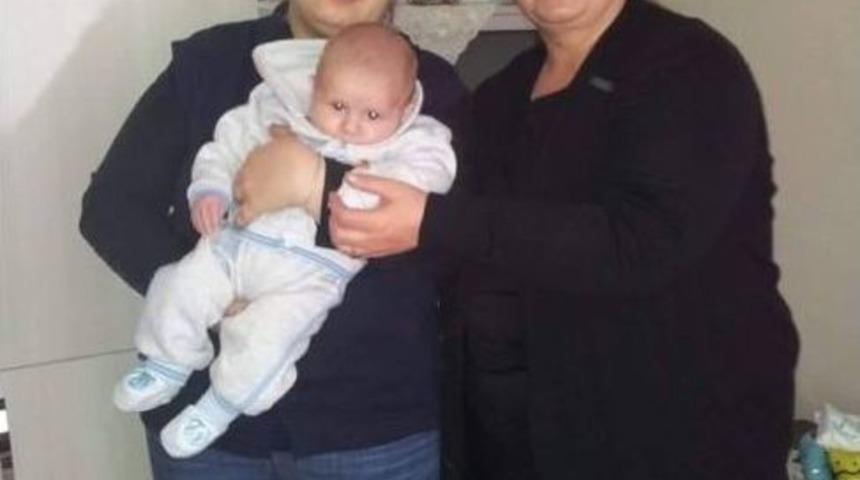 Eskişehir&rsquo;de &Uuml;lk&uuml;c&uuml; Kadınlardan D&uuml;nyaya Yeni Gelen Bebeğe Anlamlı Ziyaret