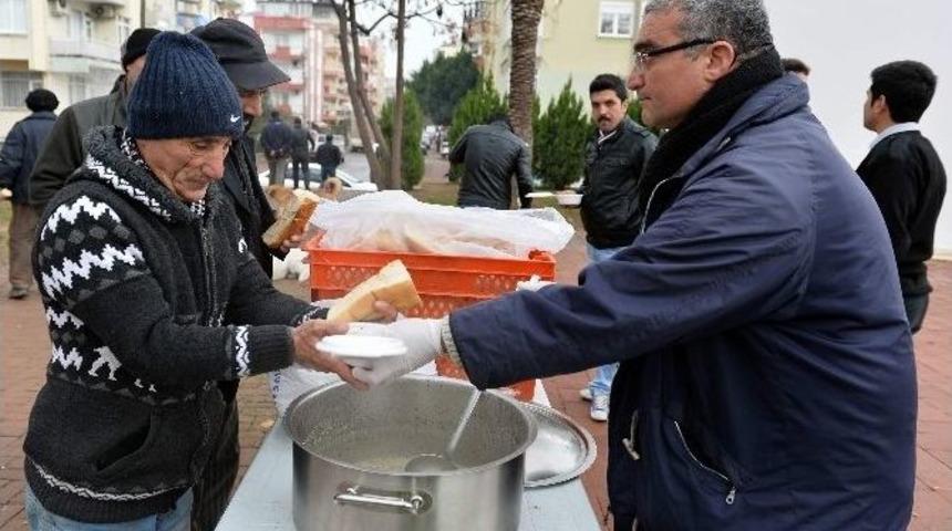 Muratpaşa Belediyesi&rsquo;nden Sıcak &Ccedil;orba