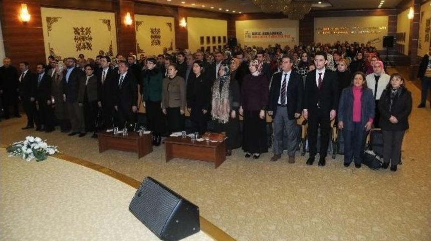 Başkan &Ccedil;etin, Ak Parti İl&ccedil;e Kadın Kolları Kongresine Katıldı