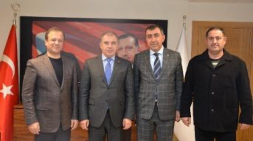 İzmir Konfederasyonu Davutoğlu İle Stk Zirvesinde Buluşmak İstiyor