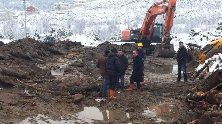 Şehre Su Veren Şebeke Patladı