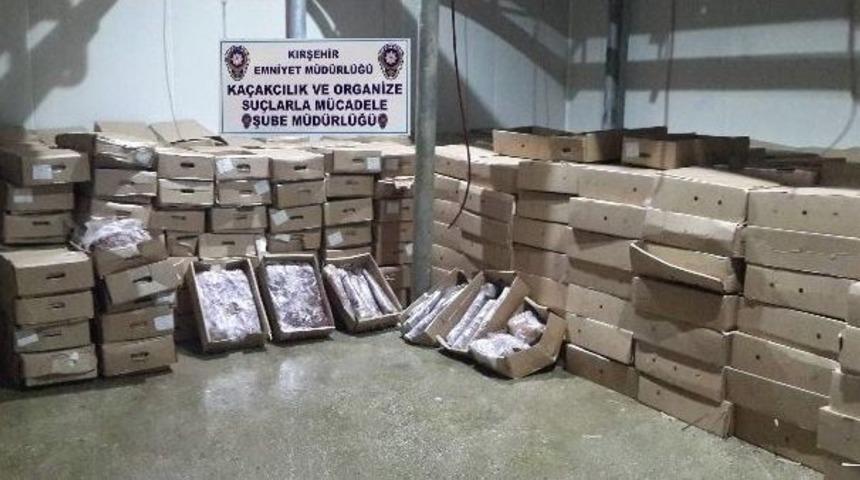 Kırşehir&rsquo;de Bir Tır Dolusu Ka&ccedil;ak Et Ele Ge&ccedil;irildi