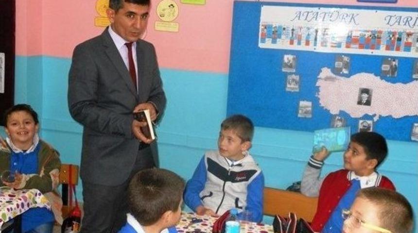 İl&ccedil;e Milli Eğitim M&uuml;d&uuml;r&uuml; &Ouml;zdemir&rsquo;den Okullara Ziyaret