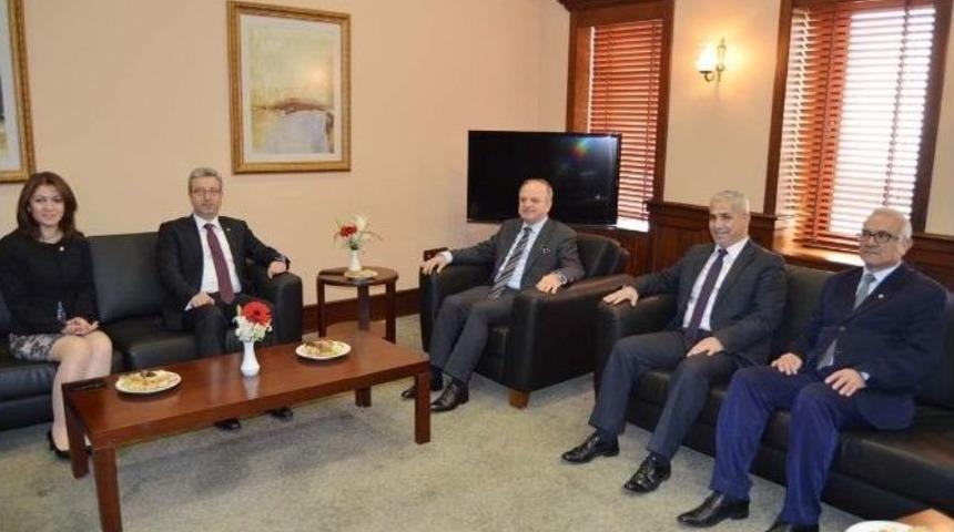 Vali &Ccedil;akacak&rsquo;tan Baro&rsquo;ya İade-i Ziyaret