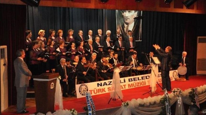 Nazilli&rsquo;de Yeni Yıl Konseri İzleyenleri B&uuml;y&uuml;ledi