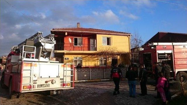 Bacadan Düşen Köz Evi Yaktı