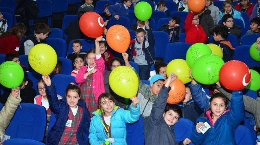 Fo&ccedil;alı &Ouml;ğrenciler Enerji Tasarrufu Haftası&rsquo;nı Kutladı