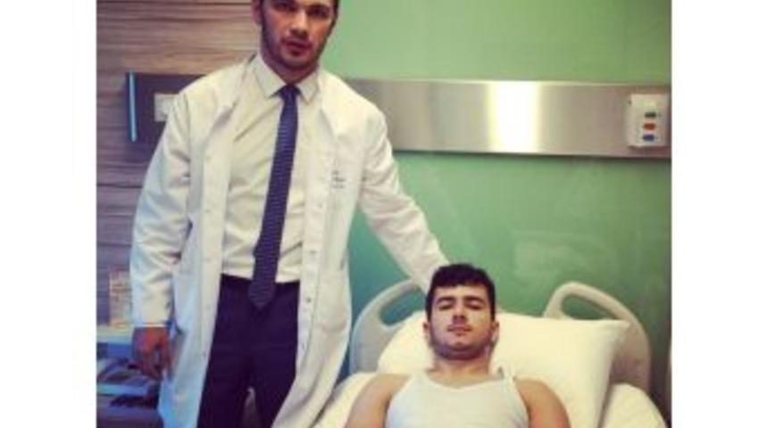 Azerbeycan Milli Takım Kalecisi Orhan Sadıglı Acıbadem Ankara Hastanesinde Ameliyat Oldu