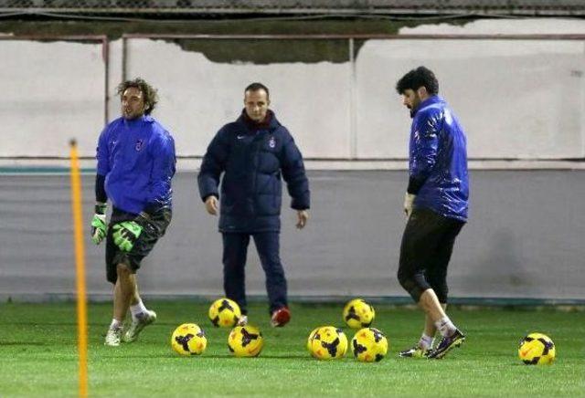 Trabzonspor Hazırlıklarını S&uuml;rd&uuml;rd&uuml; 1