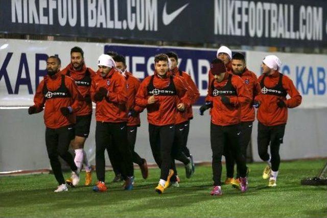 Trabzonspor Hazırlıklarını S&uuml;rd&uuml;rd&uuml; 2