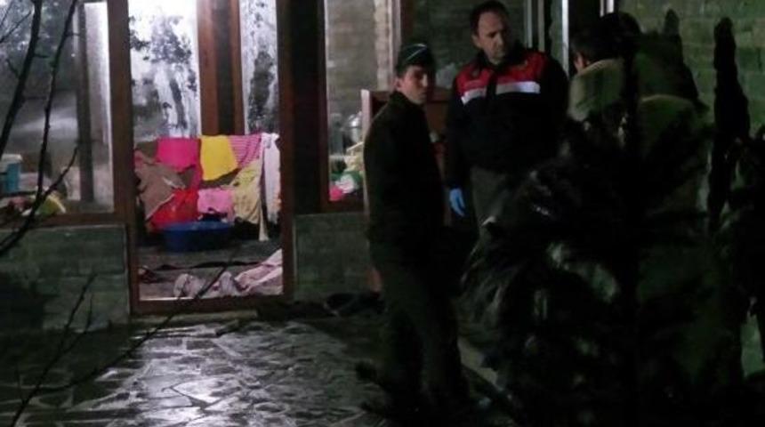 Eşiyle Barıştırmak Isteyen Kayınbiraderini &Ouml;ld&uuml;rd&uuml;