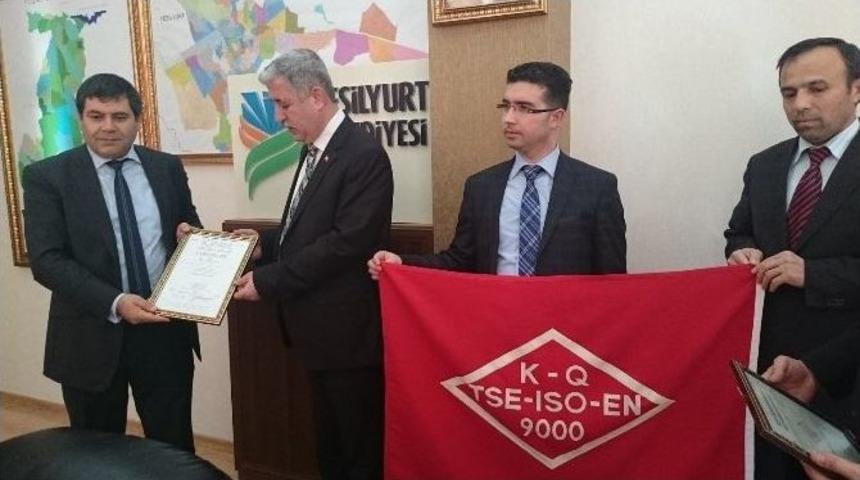 Yeşilyurt Belediyesi Tse Kalite Y&ouml;netim Belgesi Aldı