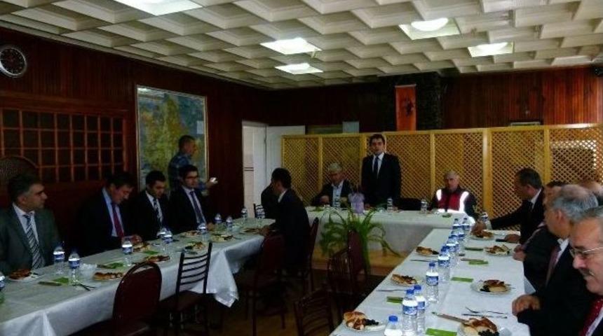 Keles Orman İşletmesi Daire Amirlerini Bilgilendirdi