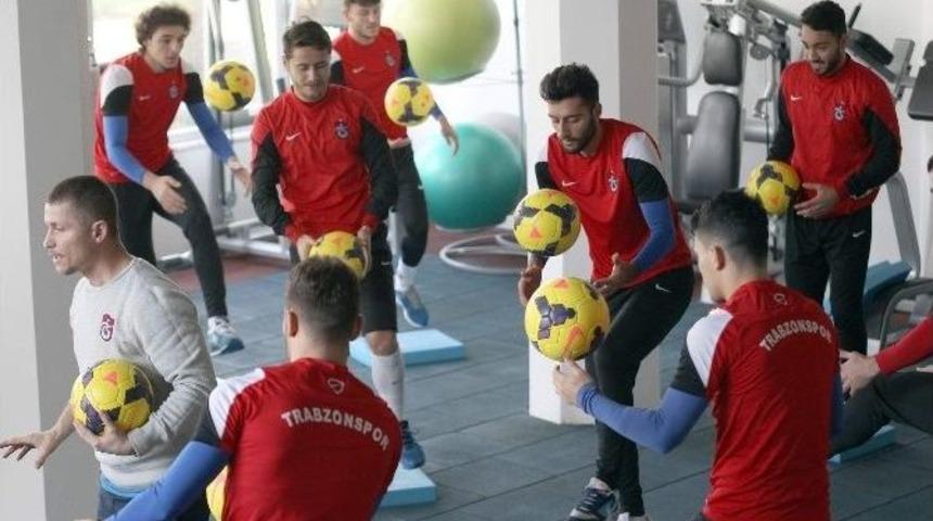 Trabzonspor Salonda &Ccedil;alıştı