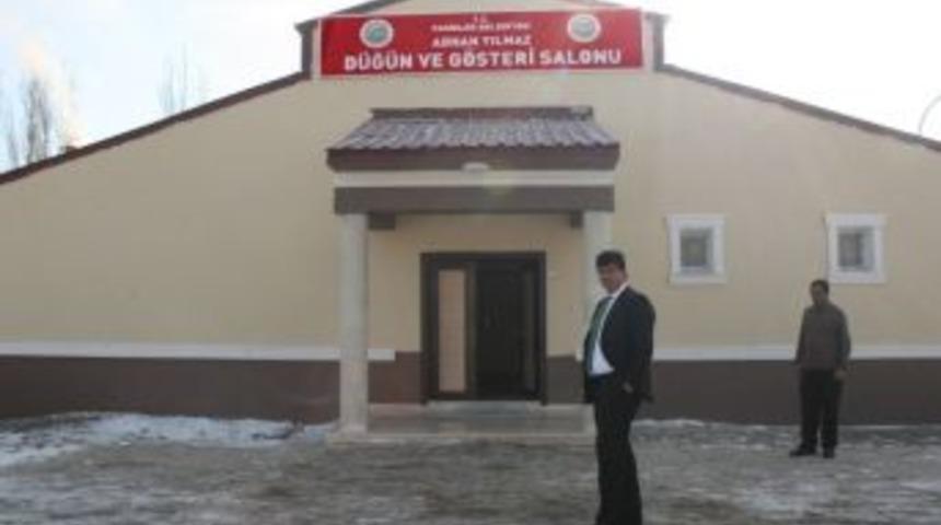 Pasinler&rsquo;de Milletvekili Adnan Yılmaz&rsquo;ın İsmi D&uuml;ğ&uuml;n Salonuna Verildi