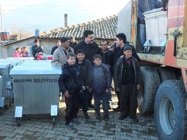 Havran Belediyesi Çöp Konteyneri Dağıtımına Devam Ediyor