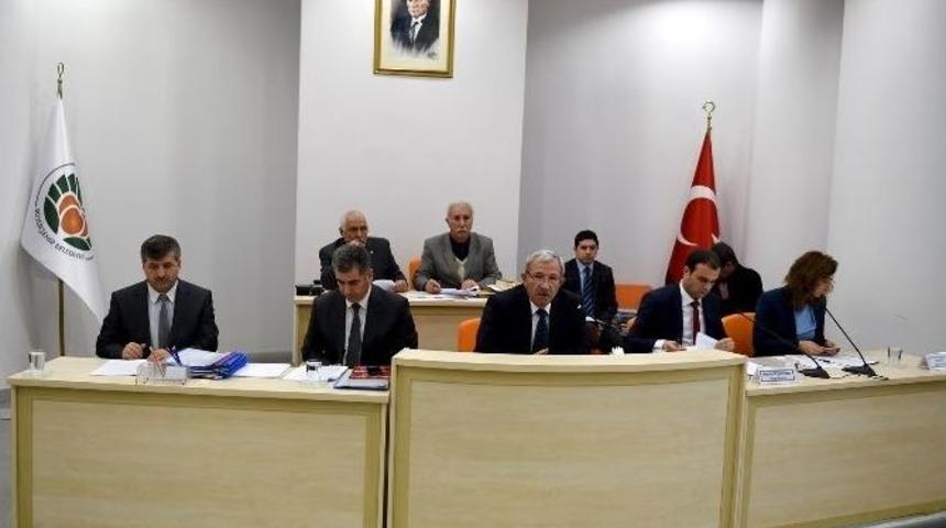 B&uuml;y&uuml;kşehir Belediyesi Ocak Ayı Meclis Toplantısı Devam Ediyor