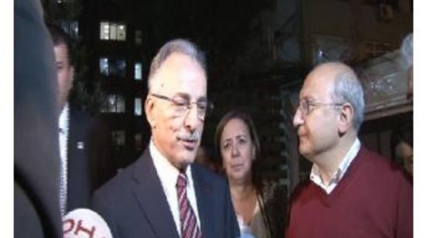 Murat Karayal&ccedil;ın Cumhuriyet Gazetesi'ni Ziyaret Etti