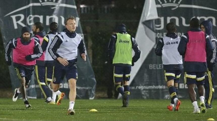 Fenerbah&ccedil;e, Hazırlıklarını S&uuml;rd&uuml;r&uuml;yor