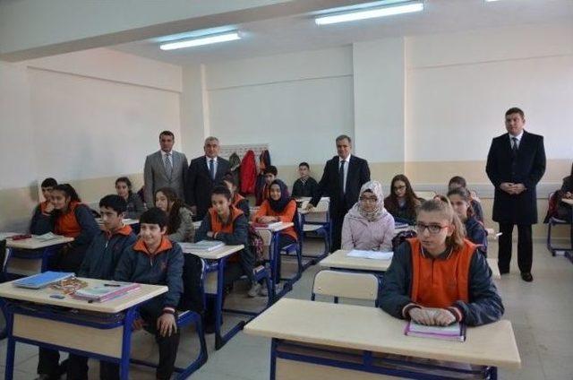 Sosyal Bilimler Lisesi Eğitim-öğretime Başladı