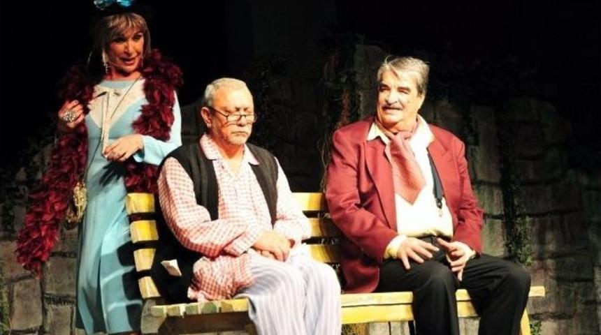 &Uuml;nl&uuml; Oyuncu B&uuml;lent Kayabaş Rahatsızlandı