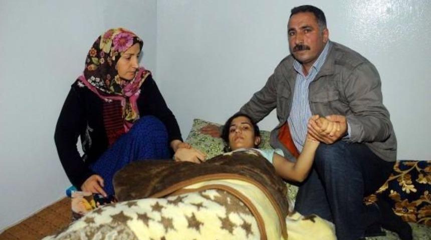 İşitme Ve Konuşma Engelli Şehriban'a 'slogan Atmak' Su&ccedil;undan Soruşturma A&ccedil;ılması Meclis'e Taşındı