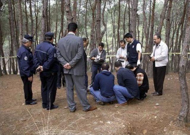 Cinayet Şüphelisini 'karadeniz Şivesi' Yakalattı