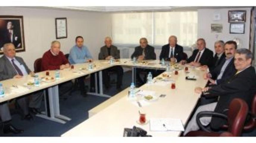 Zeytincilik Sekt&ouml;r&uuml;nde G&uuml;&ccedil; Birliği Meyvelerini Veriyor