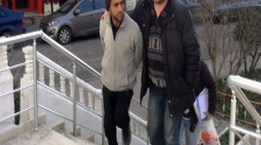 Bir Gecede 4 İş Yerine Giren Hırsız Yakalandı