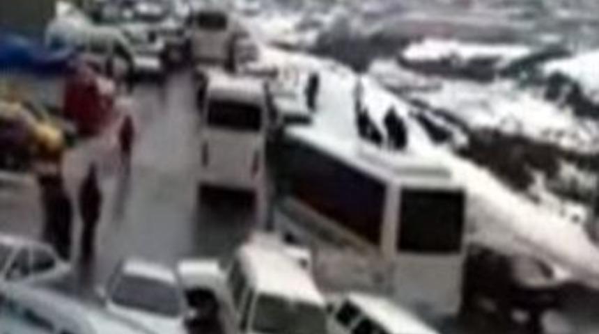 Hatalı Parklar Ambulansa Ge&ccedil;it Vermedi