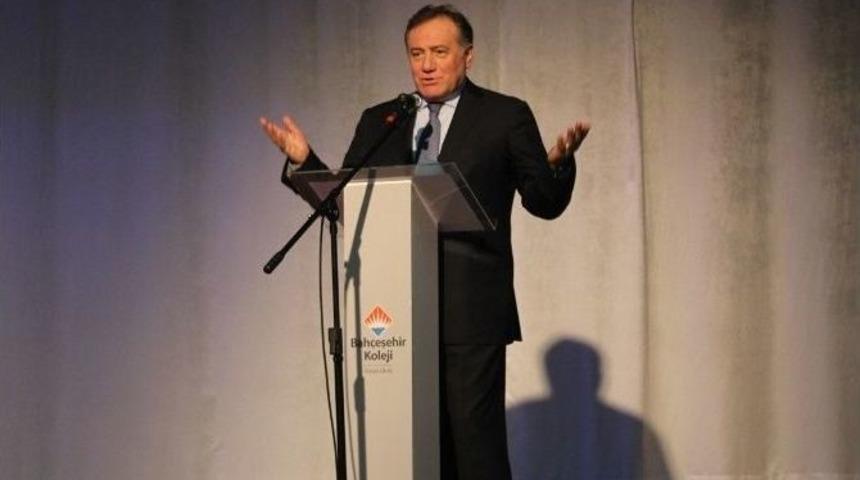 Bah&ccedil;eşehir Uğur Eğitim Kurumları Y&ouml;netim Kurulu Başkanı Enver Y&uuml;cel: