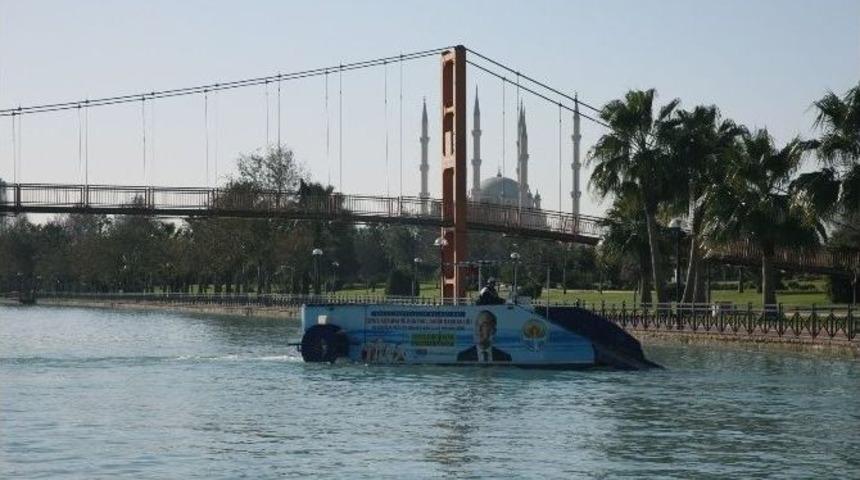 Seyhan Nehri&rsquo;nde Y&uuml;zey Temizliği