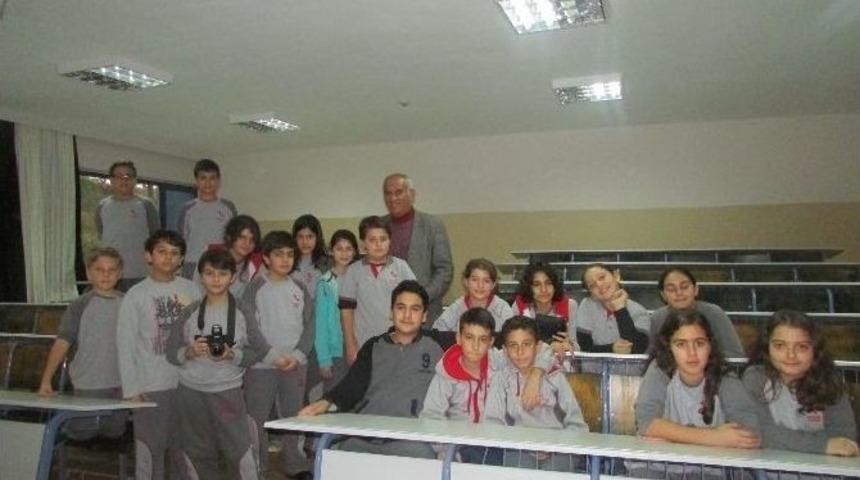 Fotoğraf&ccedil;ılık Kul&uuml;b&uuml; &Uuml;yelerine Profesyonellerden Eğitim