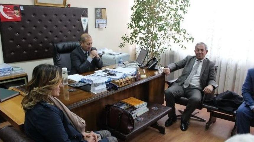 Hdp&rsquo;li &Ccedil;elik Şeker Fabrikasını Ziyaret Etti