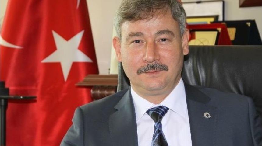 Doktor Başkan&rsquo;dan Kan Bağışı &Ccedil;ağrısı