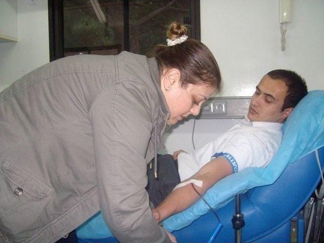 Doktor Başkan&rsquo;dan Kan Bağışı &Ccedil;ağrısı 3